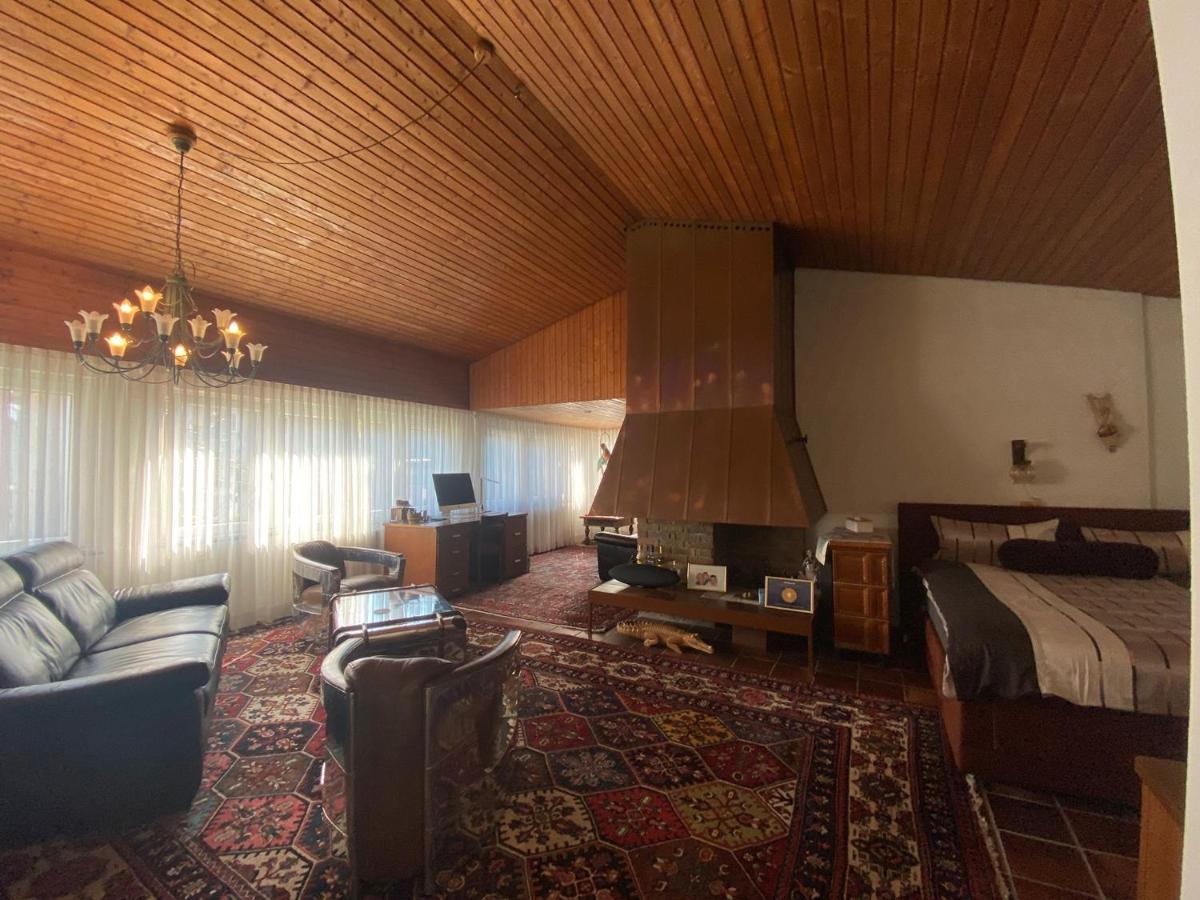 Haus Pia Executive Suites FDH Екстериор снимка